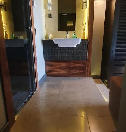 Billnaesin Ruukki מלון *