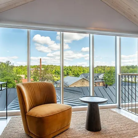 Billnaesin Ruukki מלון *